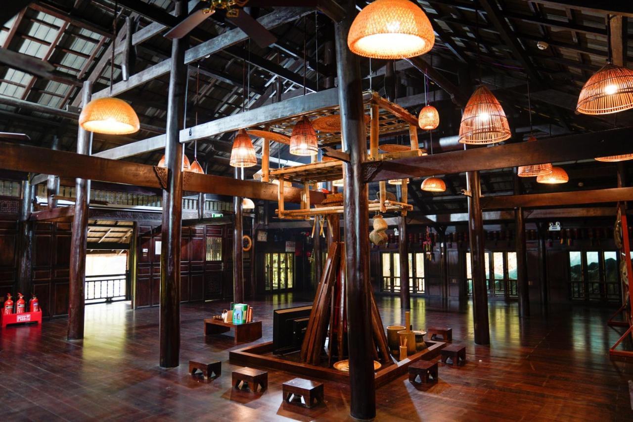 Meddom Park Hotel Cao Phong Bagian luar foto