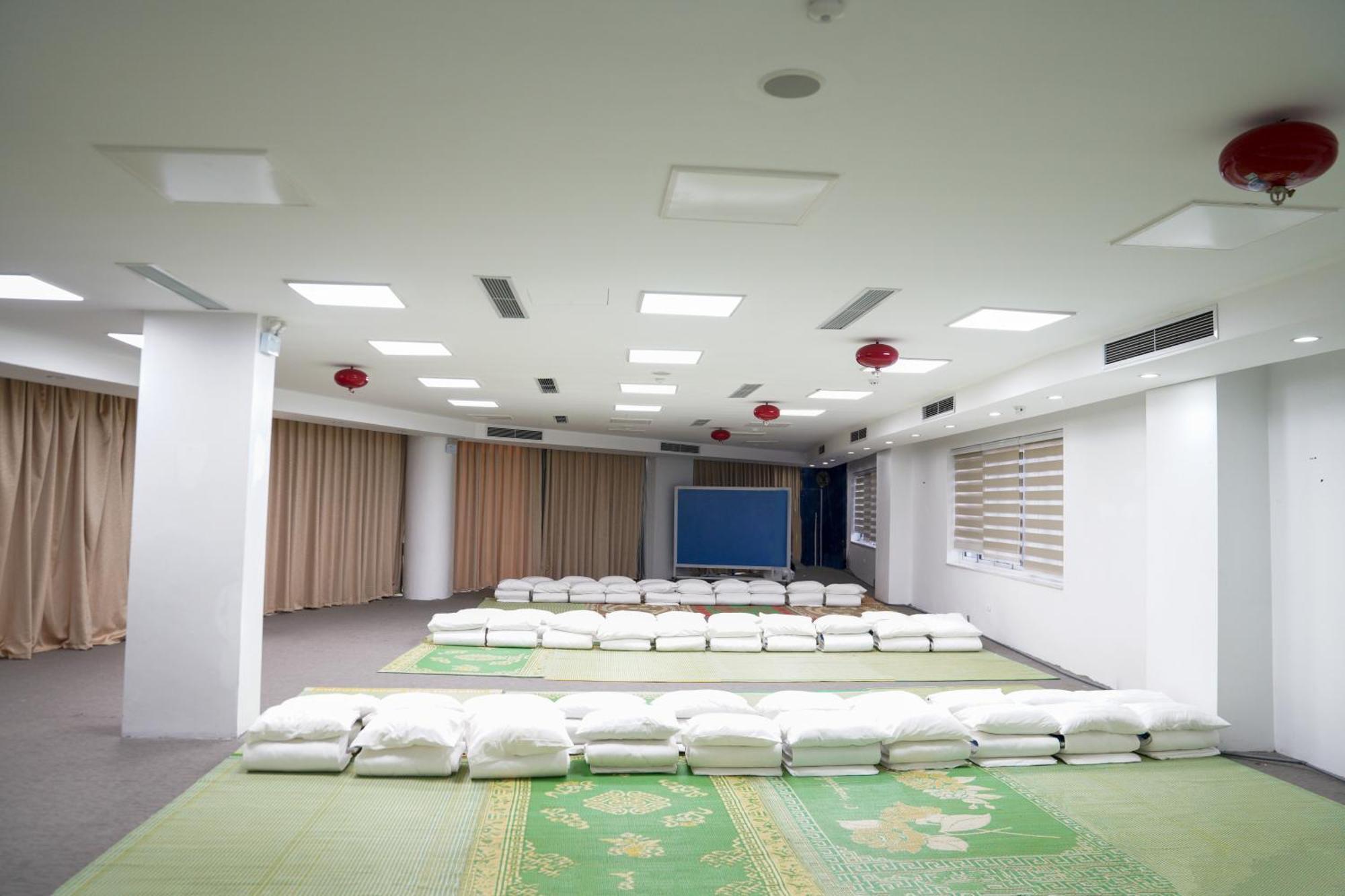 Meddom Park Hotel Cao Phong Bagian luar foto