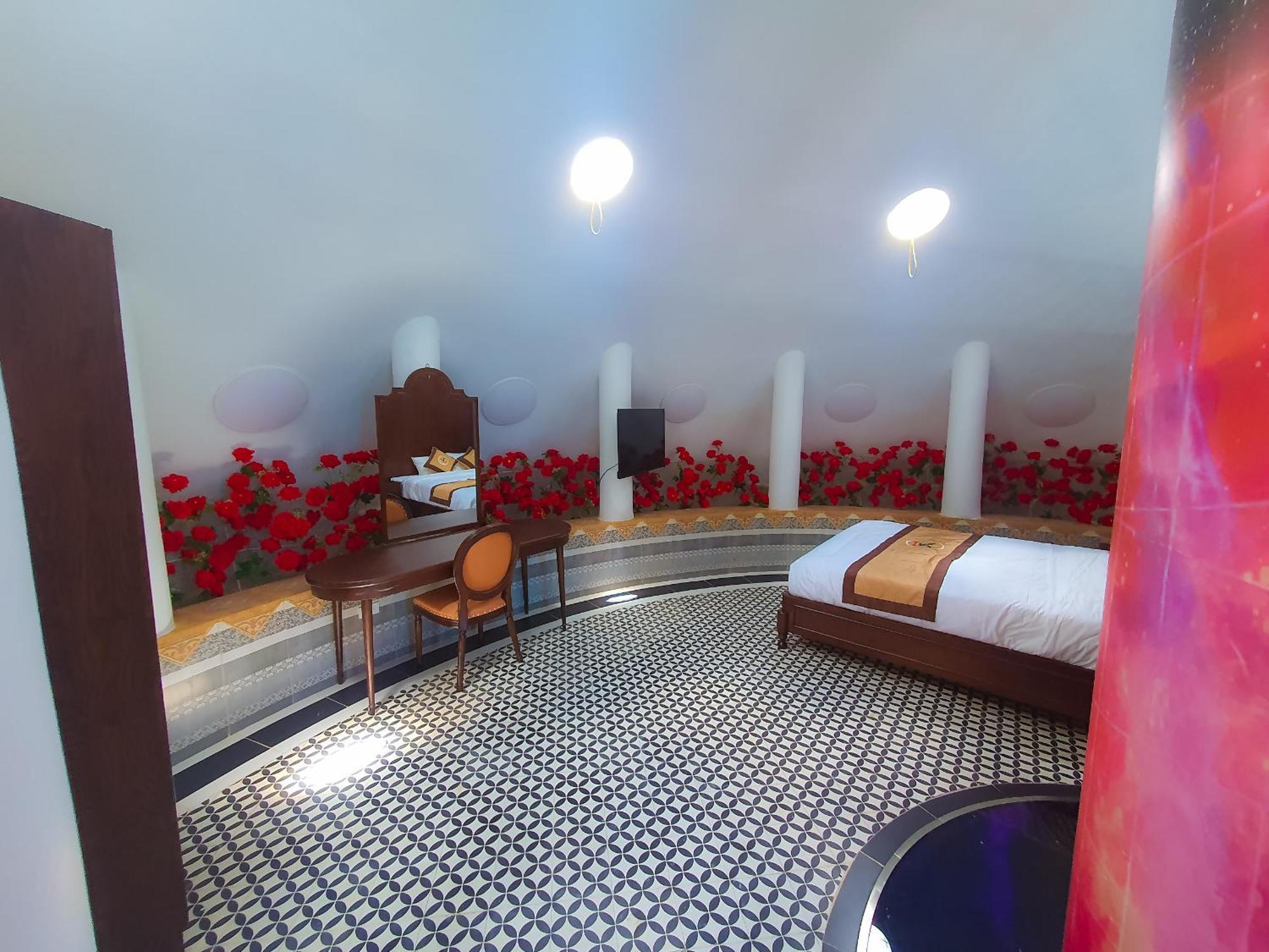 Meddom Park Hotel Cao Phong Bagian luar foto